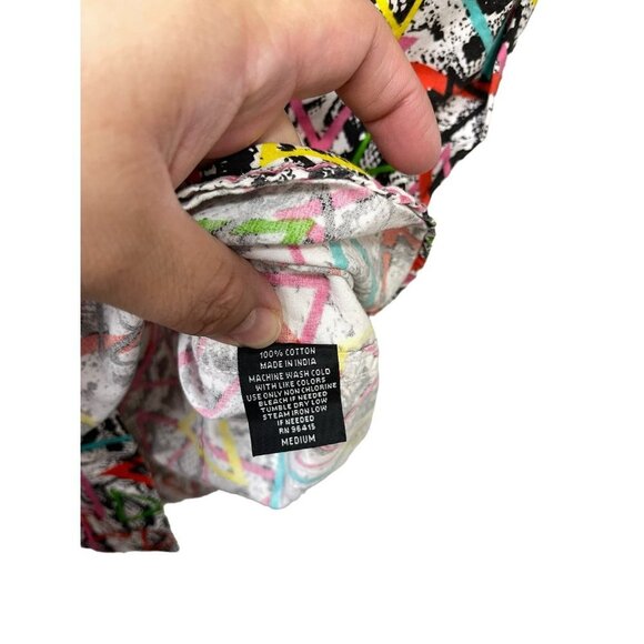 Super Massive Mens Shirt Buttondown Short Sleeve Camp Geometric Print Size M - Picture 3 of 4